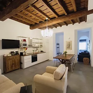 La Tua Casa A Viadelcorso Apartment